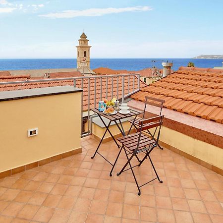 Casa Delle Rondini Apartment Santo Stefano al Mare Luaran gambar