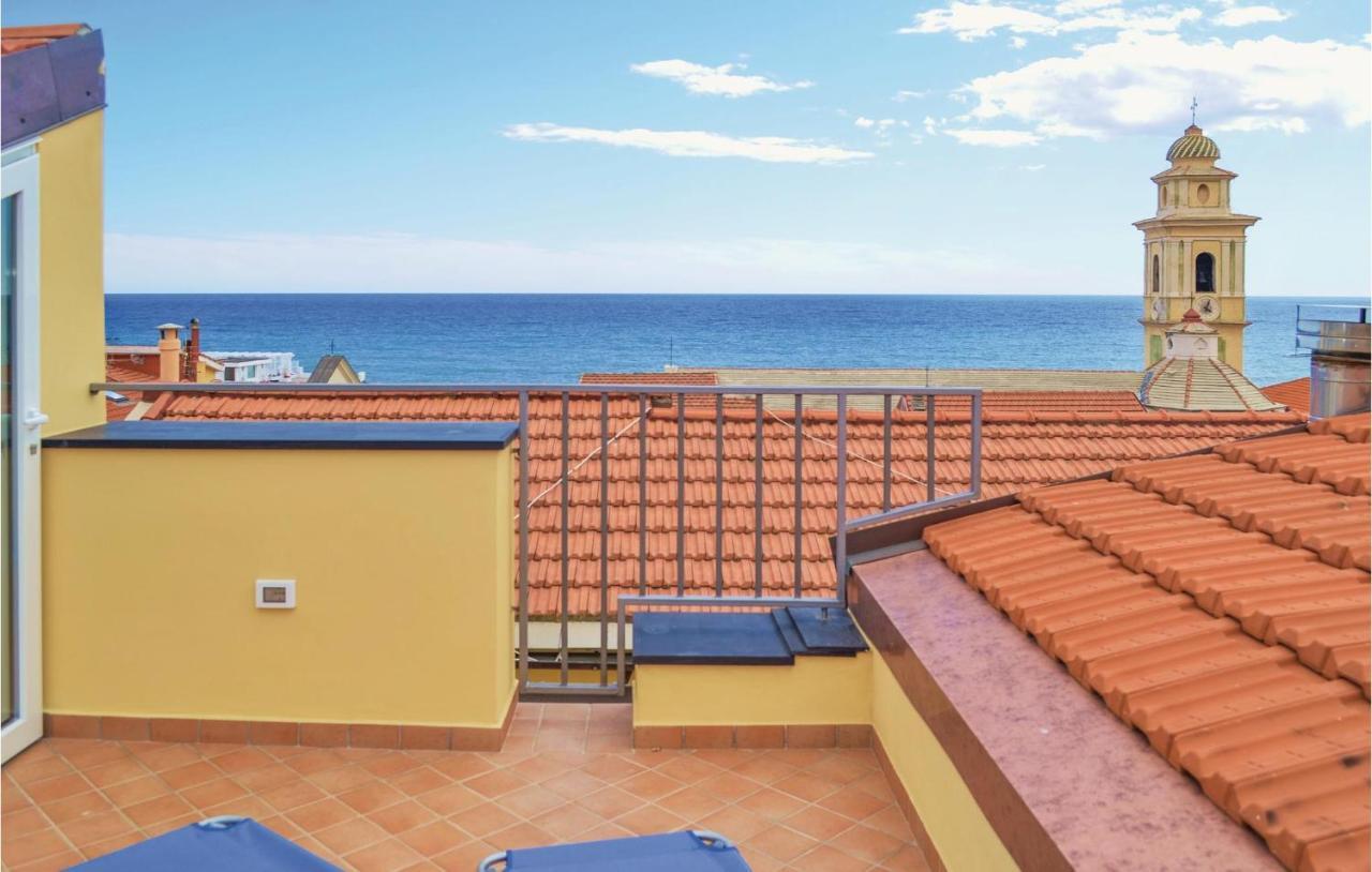 Casa Delle Rondini Apartment Santo Stefano al Mare Luaran gambar