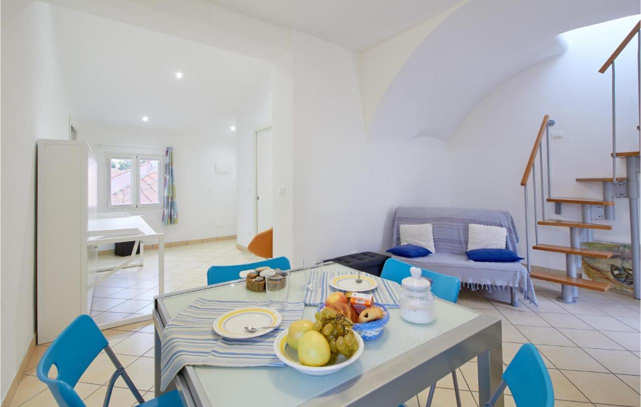 Casa Delle Rondini Apartment Santo Stefano al Mare Luaran gambar