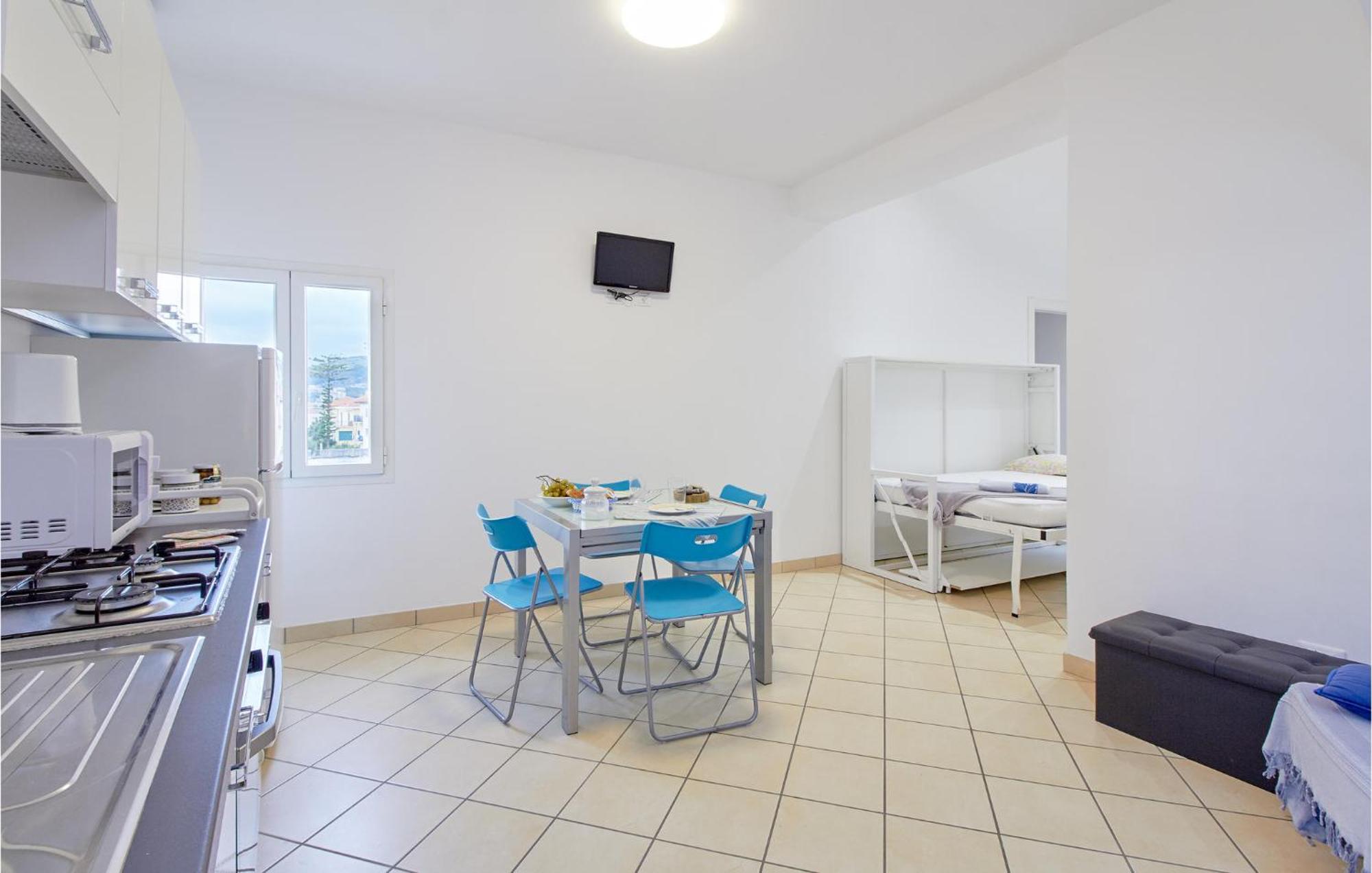Casa Delle Rondini Apartment Santo Stefano al Mare Luaran gambar